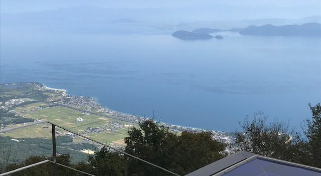 自然豊かな琵琶湖の水